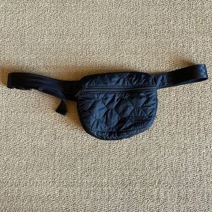 Black Nylon Quilted Bag With Levis Logo